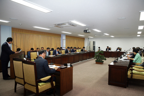 전체의원간담회