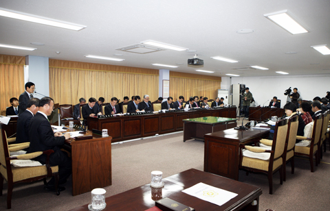 전체의원간담회