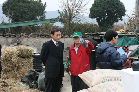 추곡수매현장격려방문