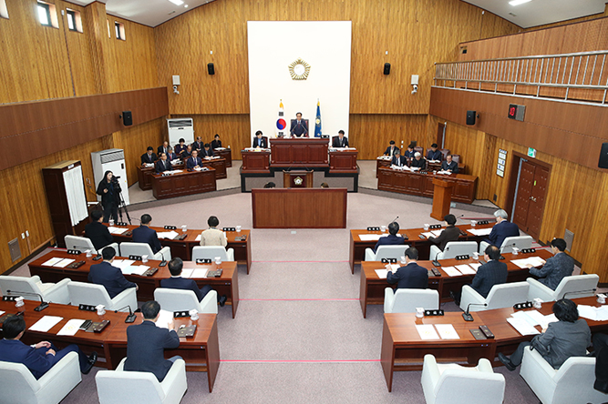 제221회 경주시의회 임시회 제2차 본회의