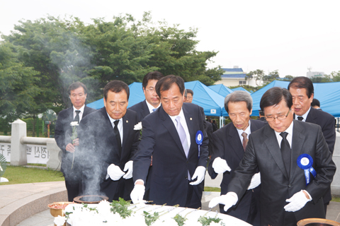 경주임란의사추모의식봉행