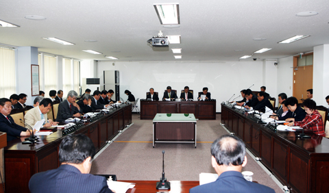 전체의원간담회