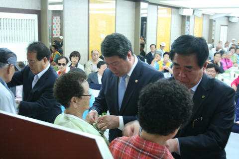 2013경주시시각장애노인경로잔치