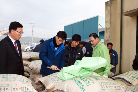 추곡수매현장격려방문