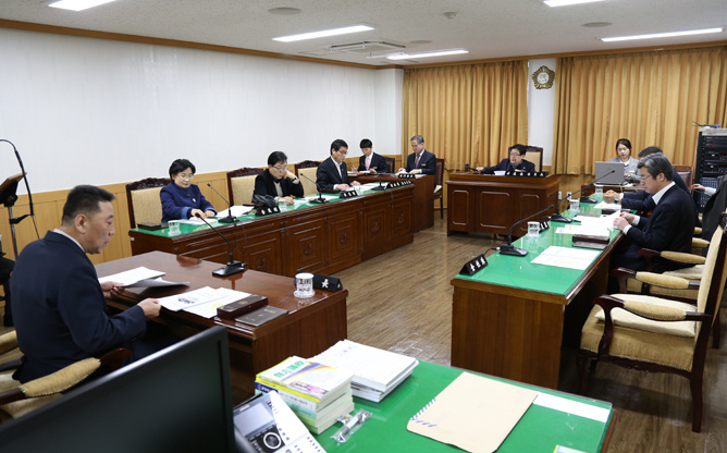 의회운영위원회