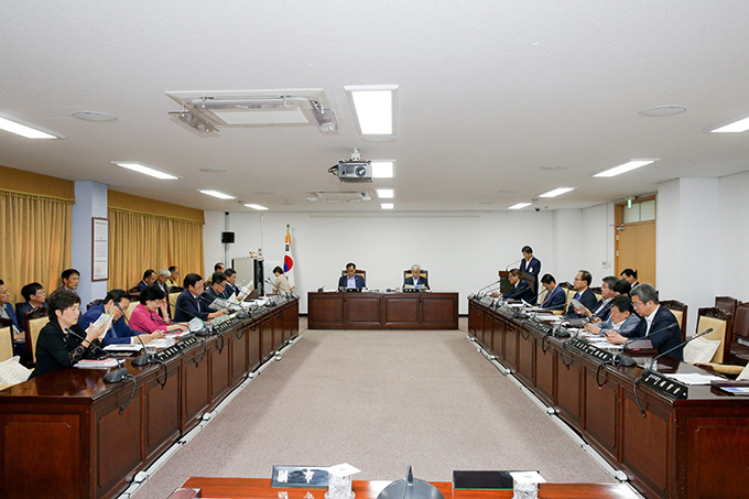 9월 전체의원 간담회