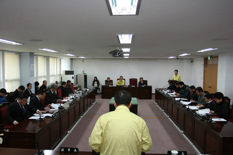 긴급의원간담회