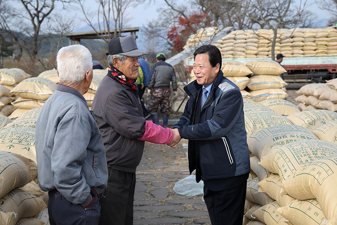공공비축미 추곡수매 현장 
