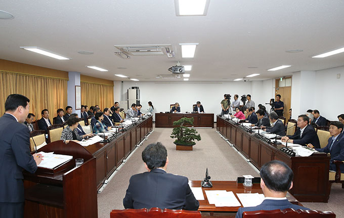 전체의원 간담회