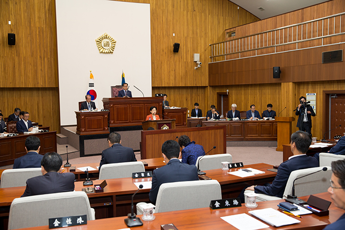 제217회 임시회(제2차본회의)