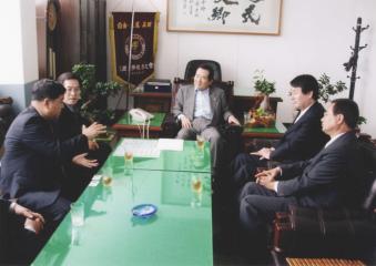 의장단일행 산자부장관(정세균) 환담 