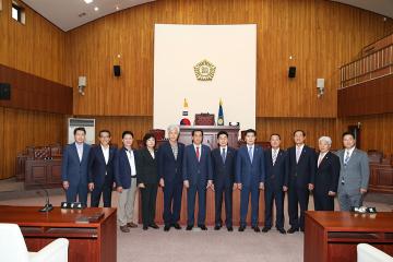 포항시의회의장단 의회 방문
