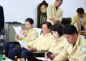 폭염 속 양계농장 현장 방문 