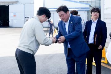 국무총리 뿌리기업 현장 방문