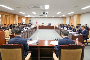 전체의원 간담회