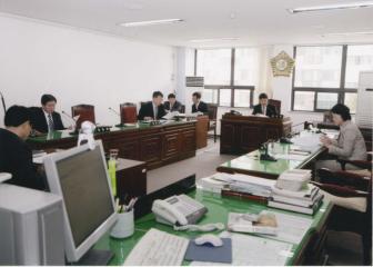 의회운영위원회 