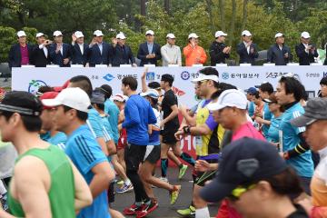 동아일보 2016 경주국제마라톤대회