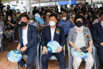 공영자전거"타실라" 개통 및 어르신 기본요금 무료택시 시행 기념행사