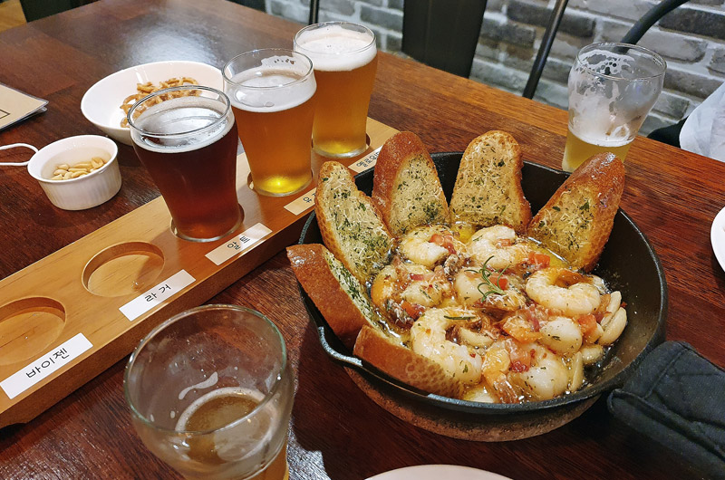 황리단길 펍 황남맥주