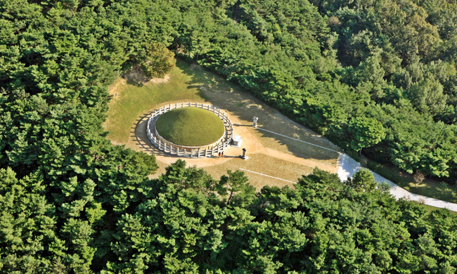 김유신 묘 항공 사진