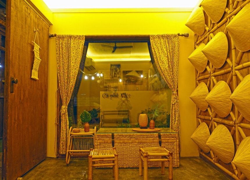 황리단길 베트남 커피 전문점 ‘비엣’