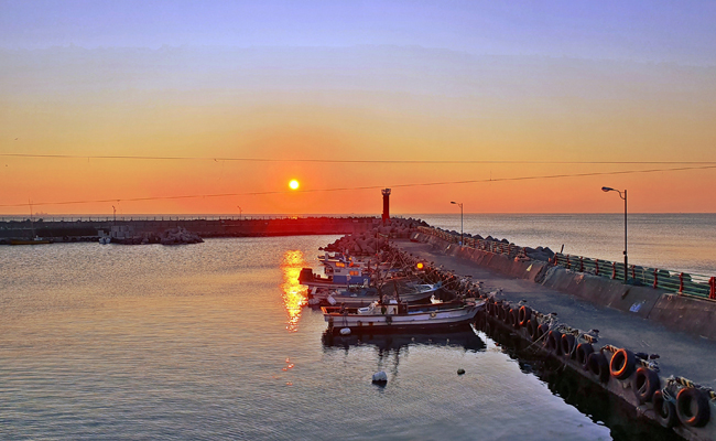 연동항 연화정 일출