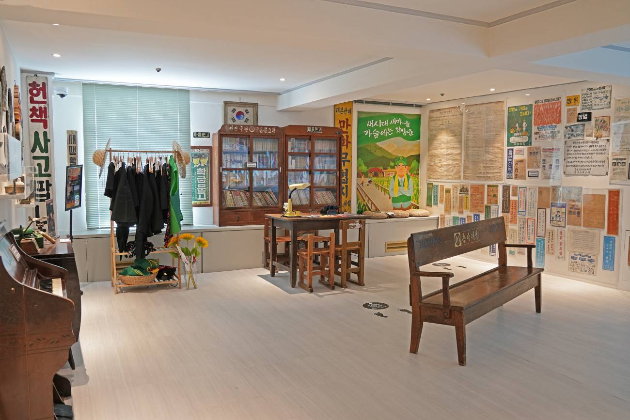 타임애프터타임 전시