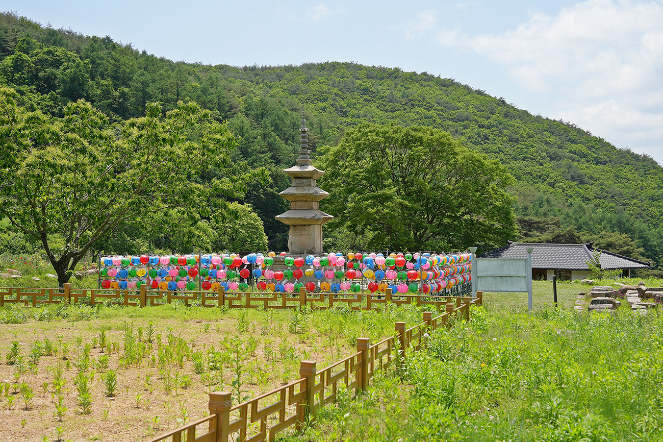 천룡사지 삼층석탑