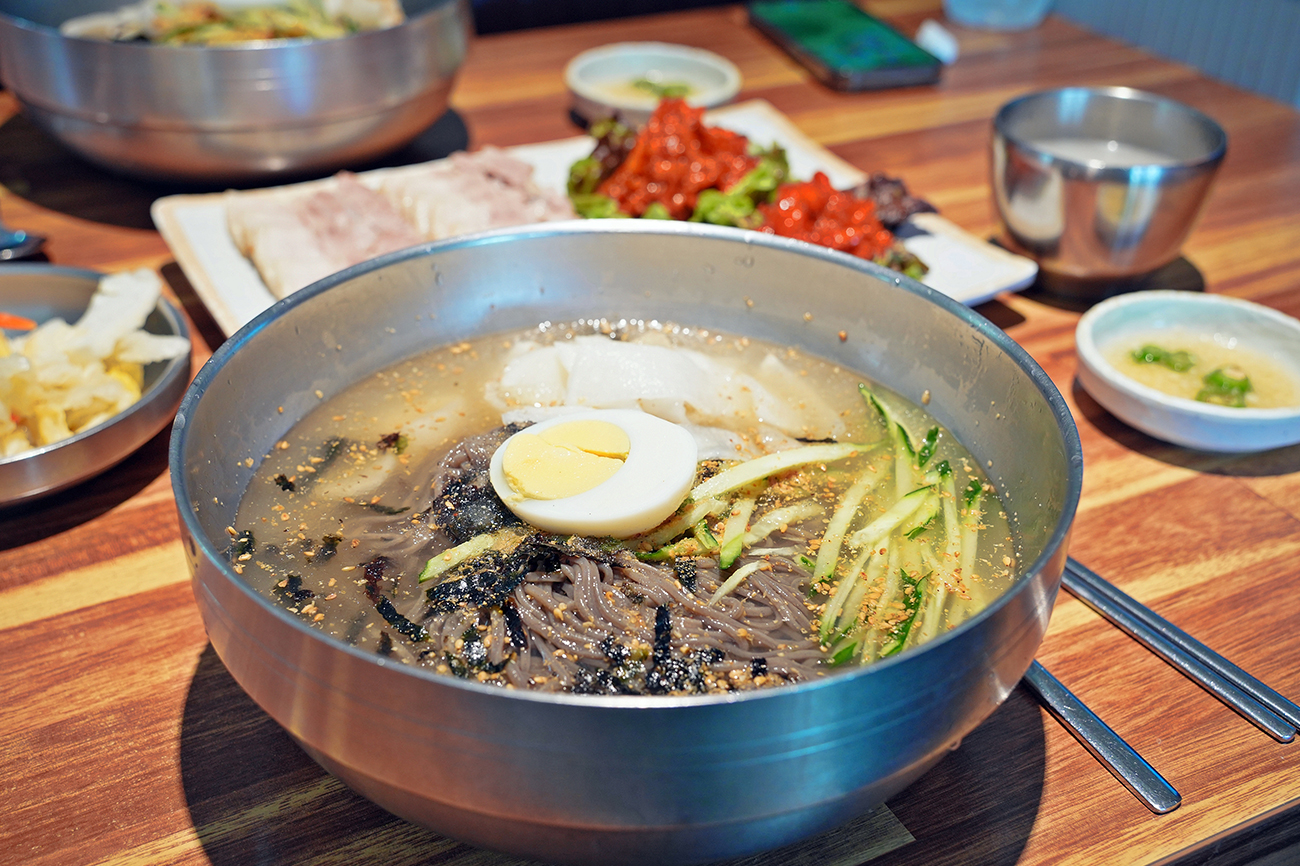 기와메밀막국수