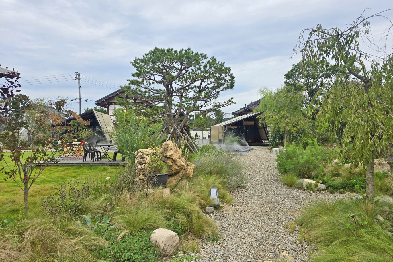 글램핑장이 어우러진 플레이스씨 정원