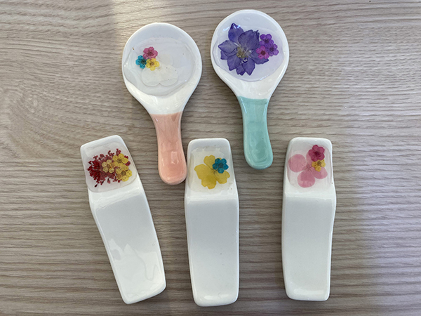 수저받침대
