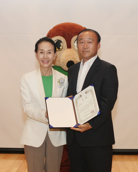 경주시, 전국 기초단체장 매니페스토 우수사례 ‘공약이행’분야 최우수상 수상... 경상북도 내 유일